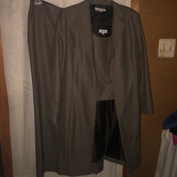 Calvin Klein Jackets & Blazers - Calvin Klein 3-piece Pant Suit, Long Jacket Sz 16